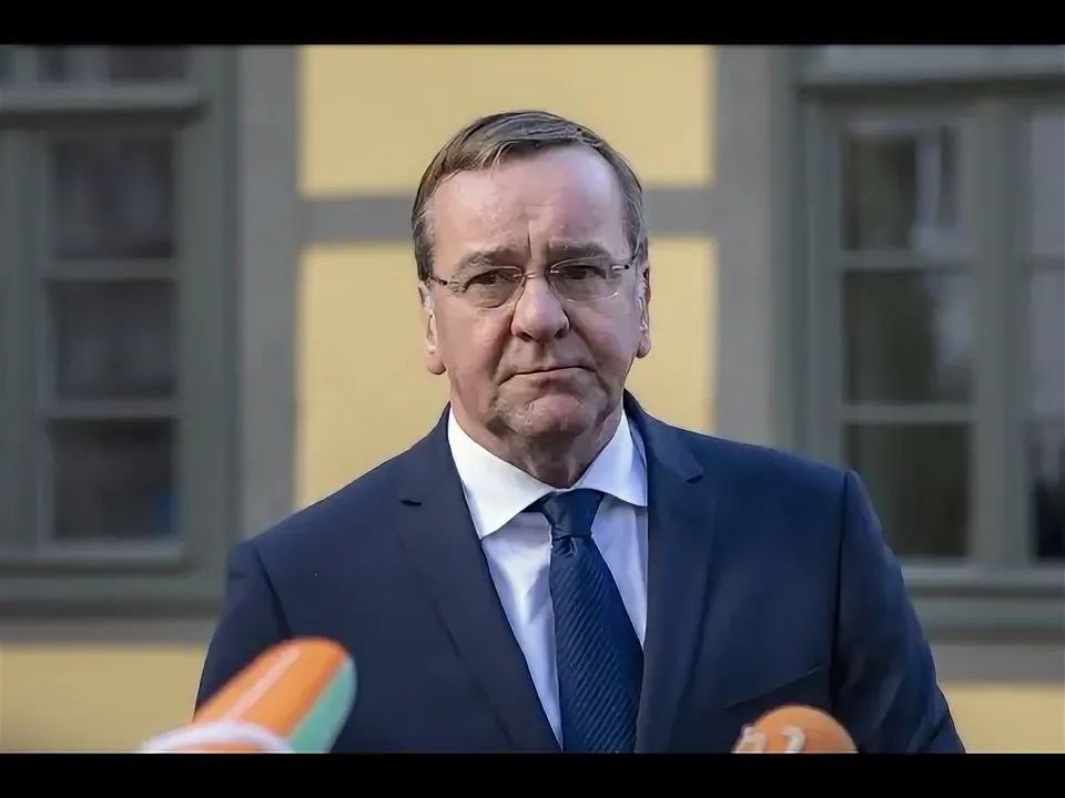 Министр обороны ФРГ Борис Писториус подтвердил, что власти Германии по-прежнему исключают поставки на Украину дальнобойных ракет Taurus