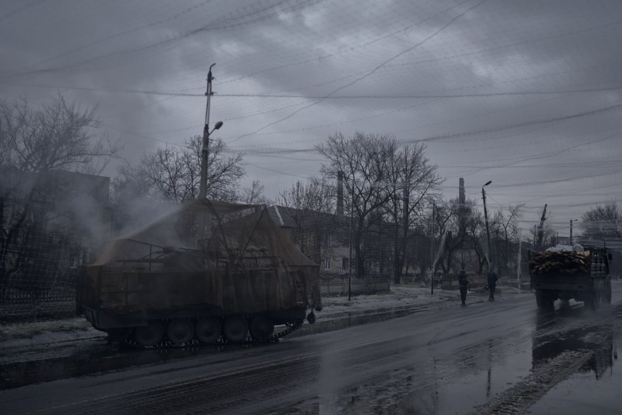 Дружковка, южный въезд. Наши продолжают утюжить боевиков ВСУ, сжигая технику и уничтожая пути снабжения Дружковка, южный въезд. Наши продолжают утюжить боевиков ВСУ, сжигая технику и уничтожая пути снабжения