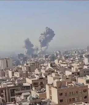 ������ �������� ��� ��� � �������� ������� ������������� �������� ��������� USS Abraham Lincoln ������������� � ������ �� �����