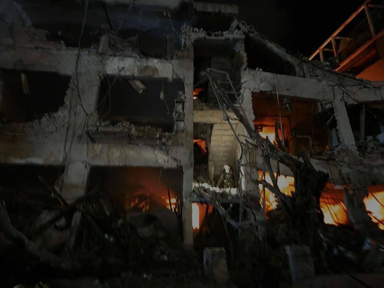 Ответный удар Ирана по Тель-Авиву: 40 зданий повреждены, 200 жителей эвакуированы! Ответный удар Ирана по Тель-Авиву: 40 зданий повреждены, 200 жителей эвакуированы!