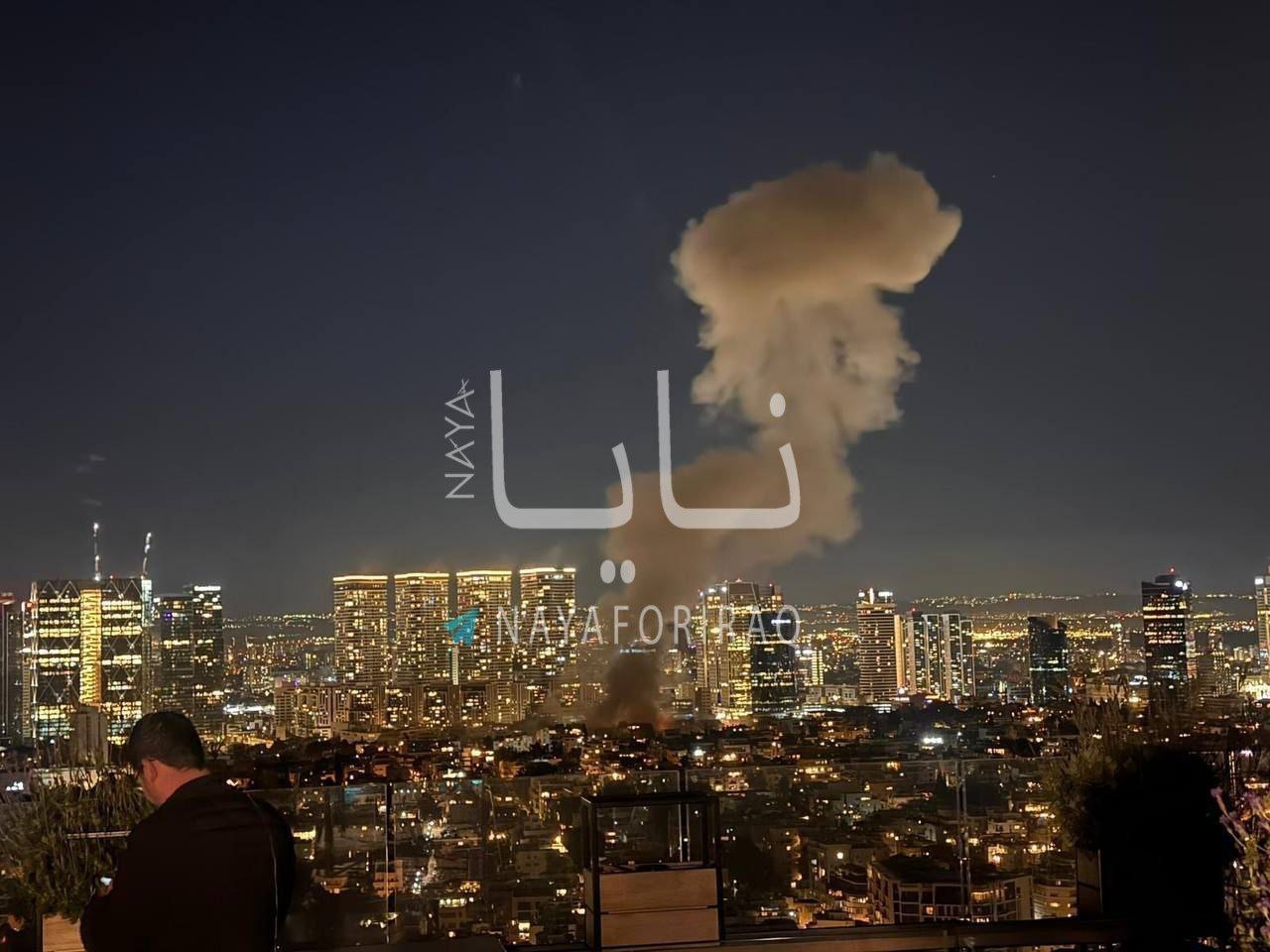 Начались прилёты иранских баллистических ракет по Тель-Авиву, также видна работа систем ПРО Начались прилёты иранских баллистических ракет по Тель-Авиву, также видна работа систем ПРО