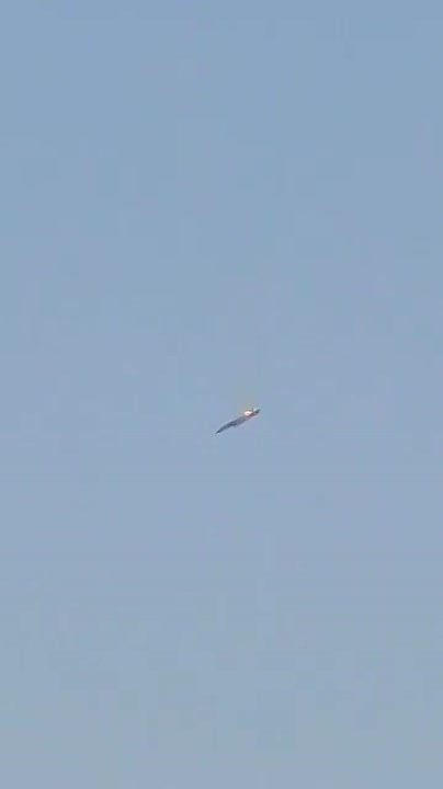 Дружественный огонь по истребителю F-15 над Кувейтом. Попадание ракеты в район двигателей