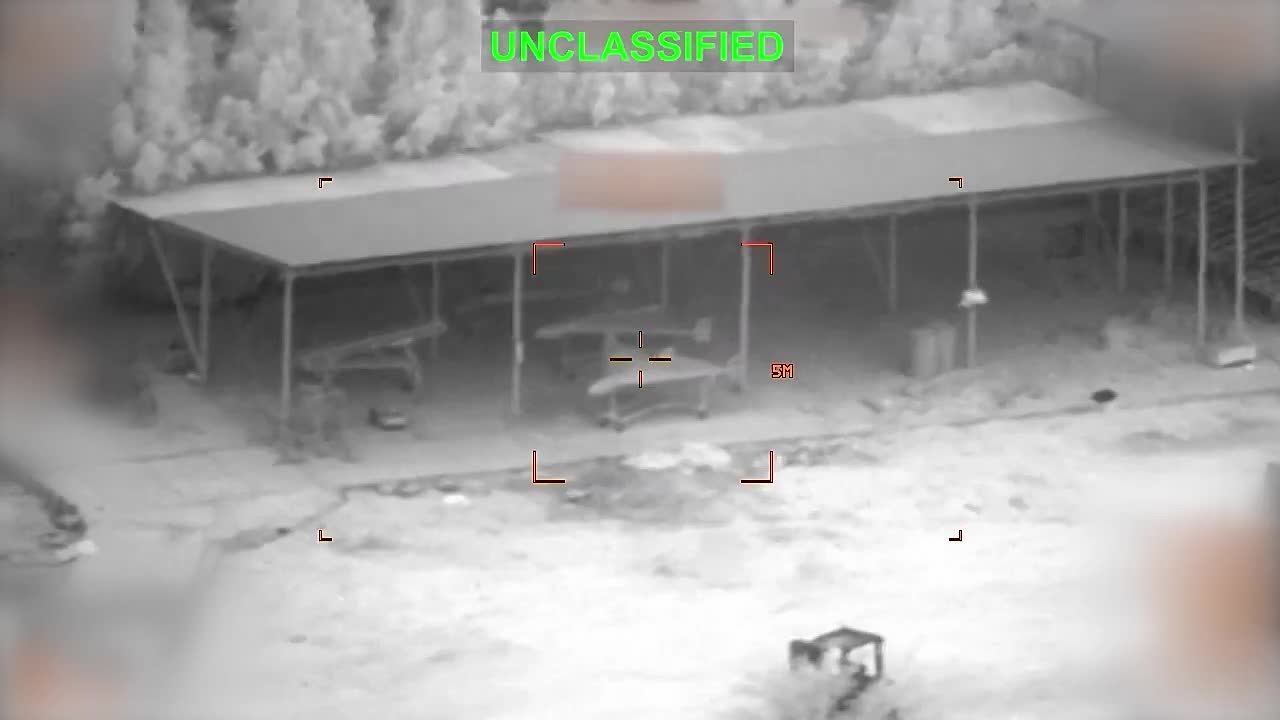 Иран и США обмениваются ударами по военным объектам