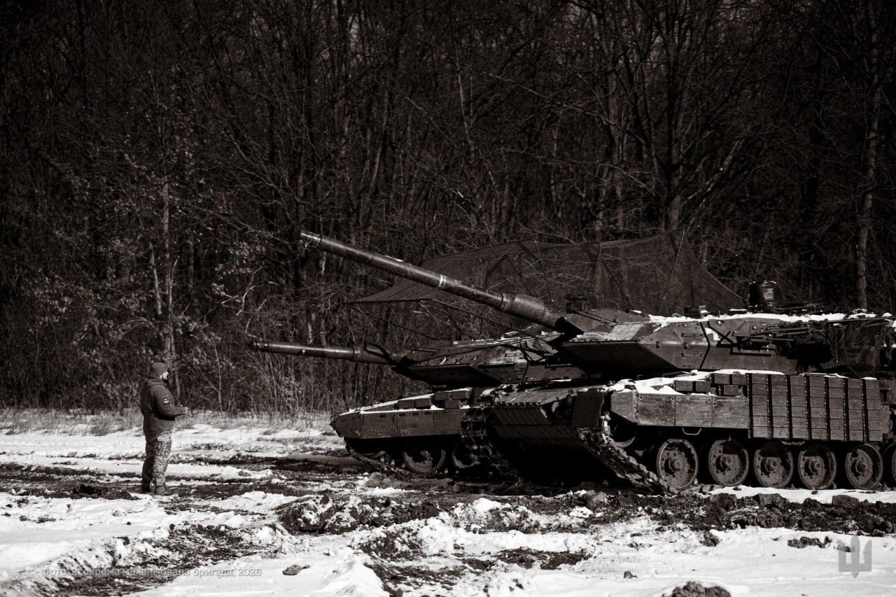 На кадрах - немецкий танк Leopard 2A6 на вооружении 21-й механизированной бригады ВСУ На кадрах - немецкий танк Leopard 2A6 на вооружении 21-й механизированной бригады ВСУ