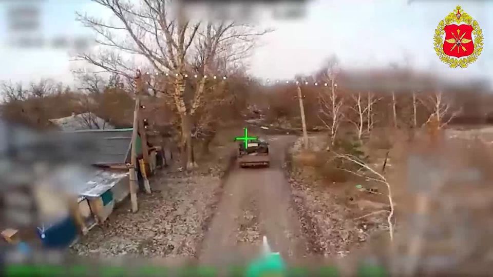 Минобороны России: 00:00 Операторы БПЛА группировки «Север» разнесли склад боеприпасов и военного имущества подразделения ВСУ в Харьковской области