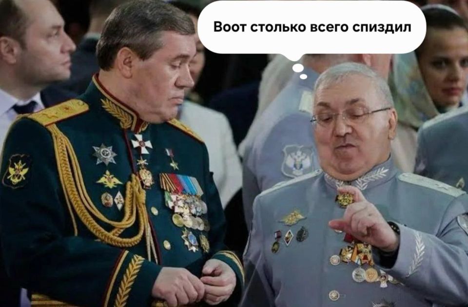 Андрей Филатов: Я помню когда вот про это вот все писал "лампасы" у дегенератов горела апож за "честь" мундира