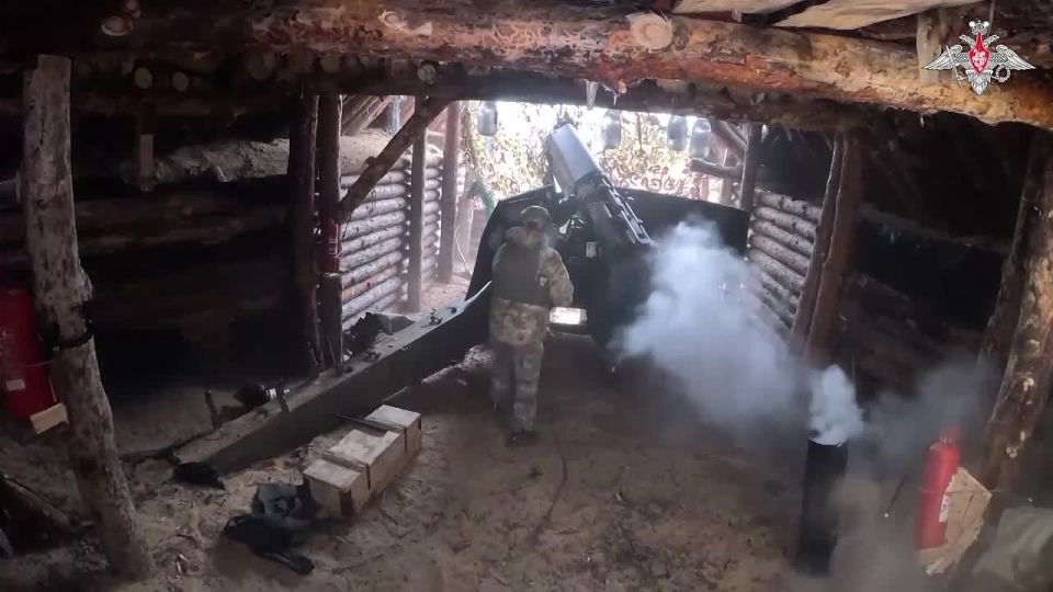 Минобороны России: Расчет «Гиацинта-Б» уничтожил позиции ВСУ на правом берегу Днепра в Херсонской области