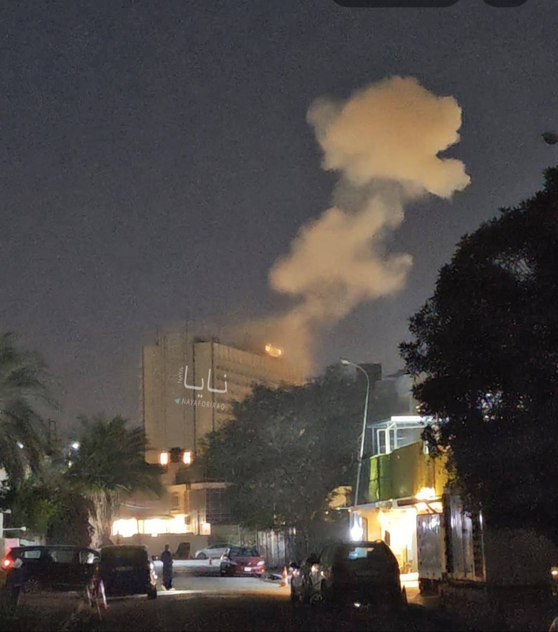 Иран атакует "зелёную зону" в Багдаде: горит представительство ЕС, силы США пытаются отразить налёт Иран атакует "зелёную зону" в Багдаде: горит представительство ЕС, силы США пытаются отразить налёт